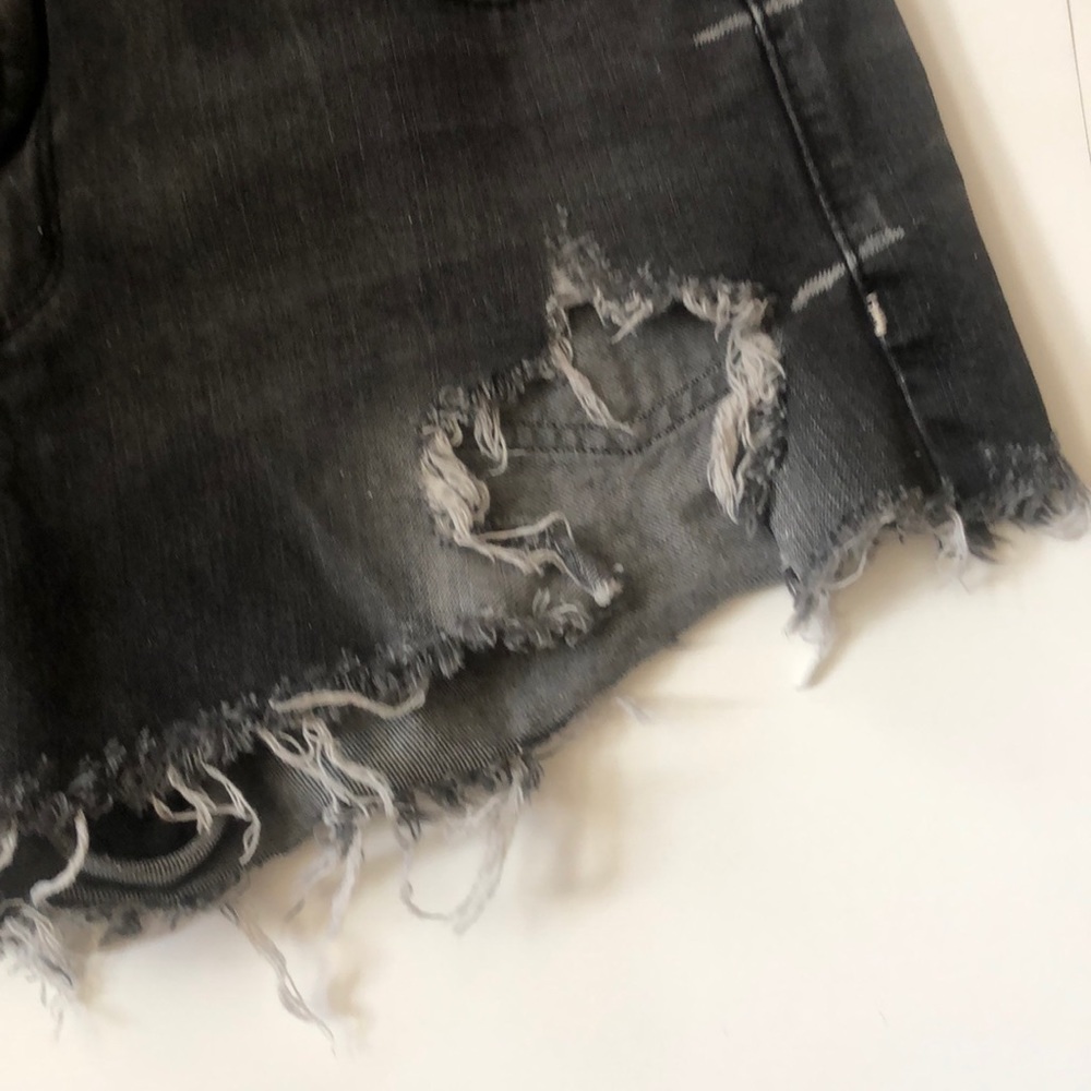 Garage Distressed Denim Shorts 9 - Picture 4 of 6